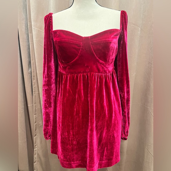 Reformation Mini Fuchsia Velvet Dress, NEW Sz M - Picture 1 of 6